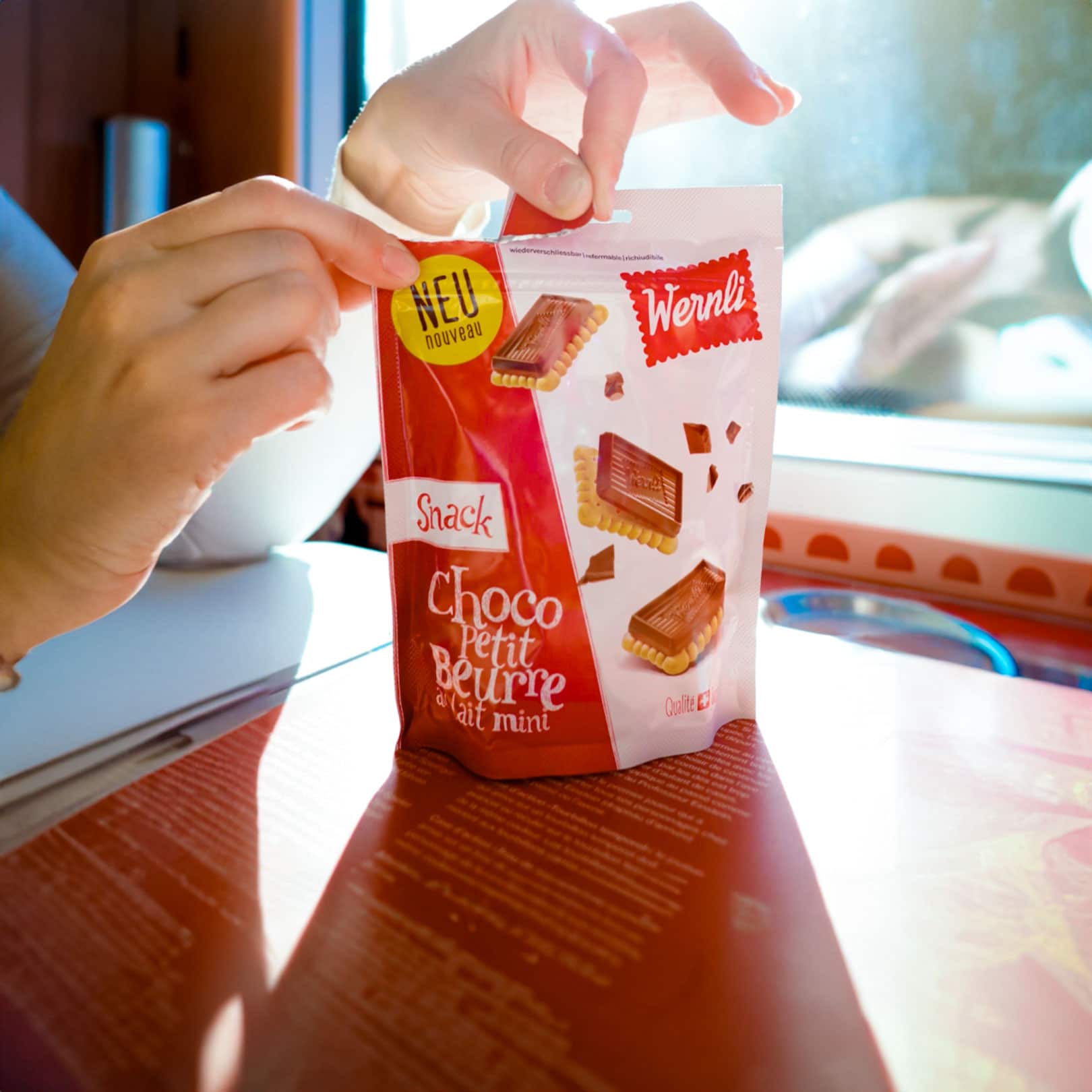 Choco Petit Beurre milk mini in a snack pack